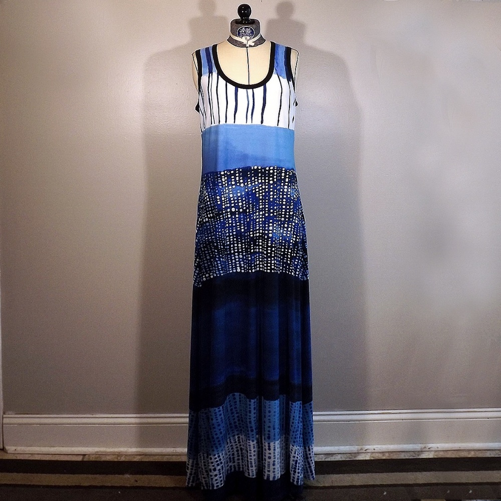 Calvin Klein blue print sleeveless maxi dress